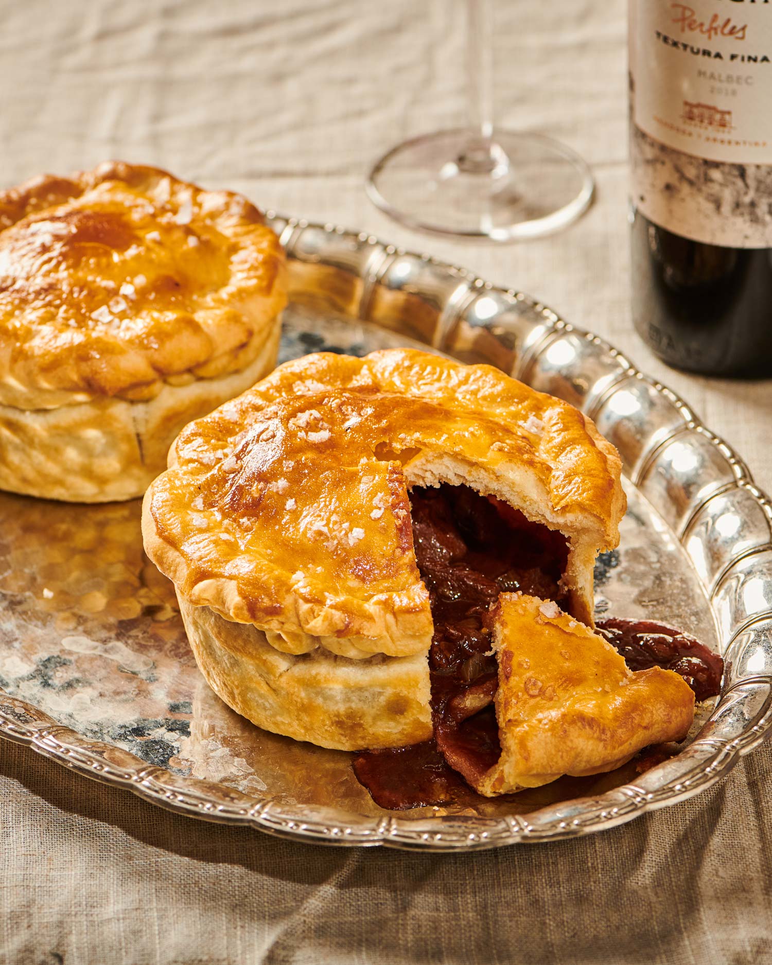 Pies | Steak pies | Slow cook | low and slow | steak
