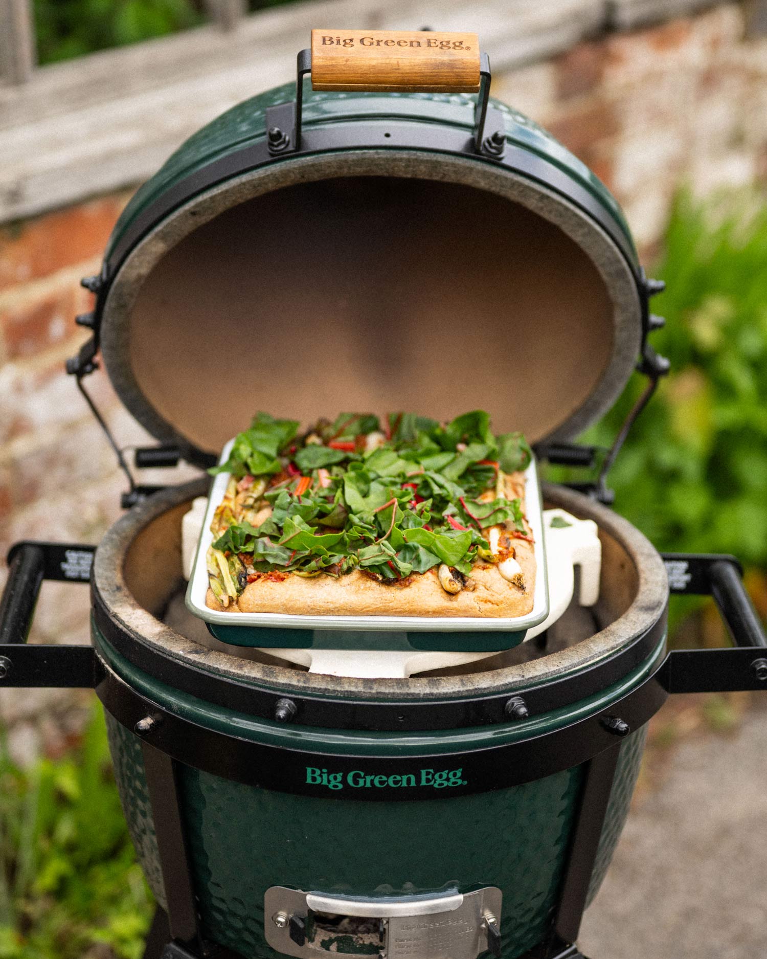 FALCON ENAMELWARE X BIG GREEN EGG OVEN TO TABLE TRAY