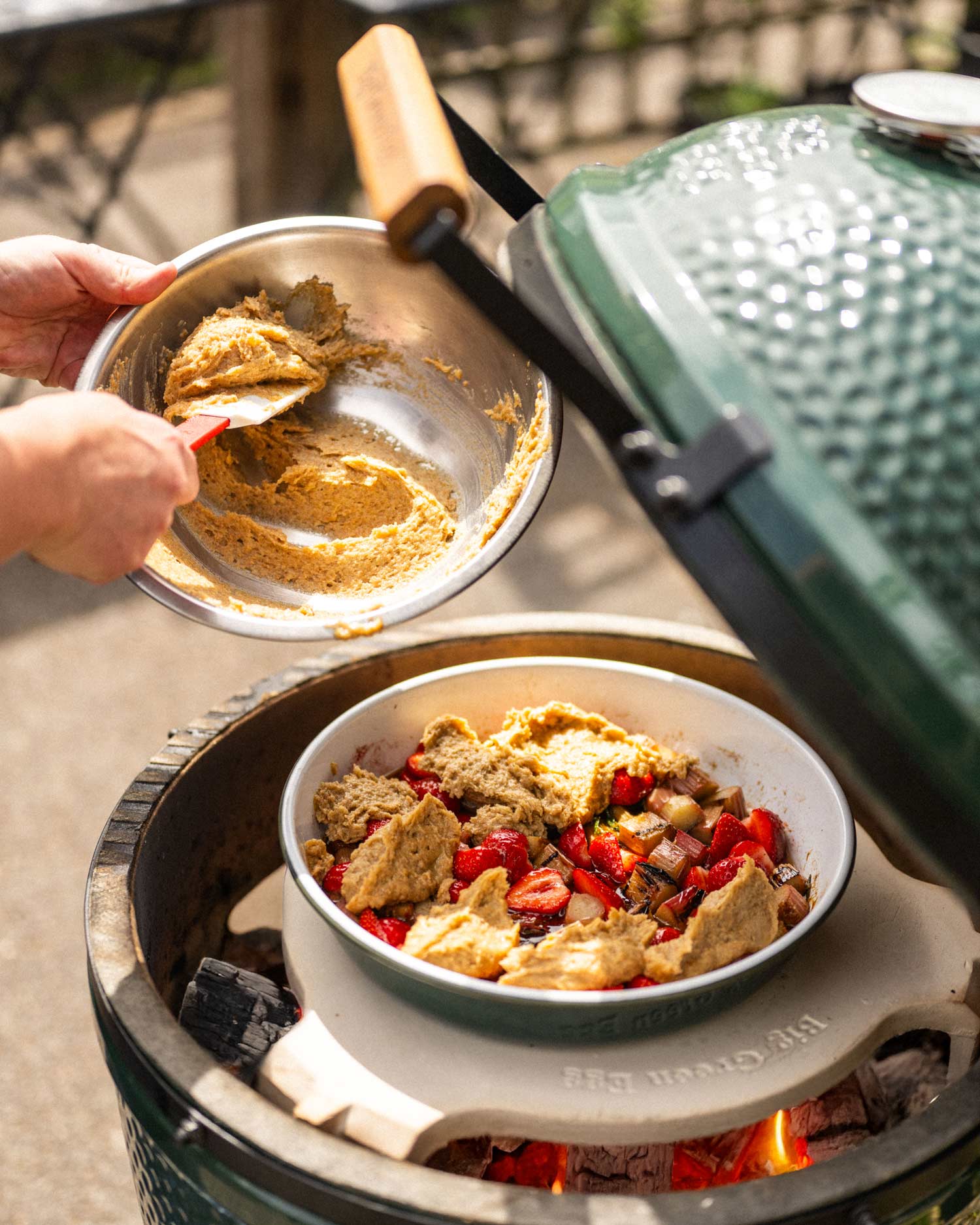 Falcon Enamelware X Big Green Egg Oven To Table Dish