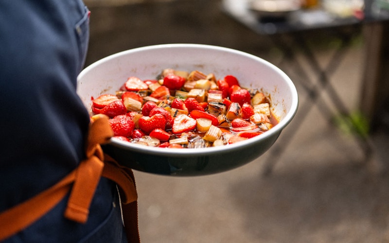 Falcon Enamelware X Big Green Egg Oven To Table Dish