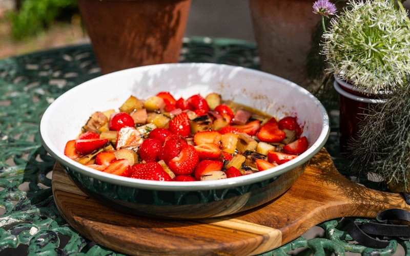 Falcon Enamelware X Big Green Egg Oven To Table Dish