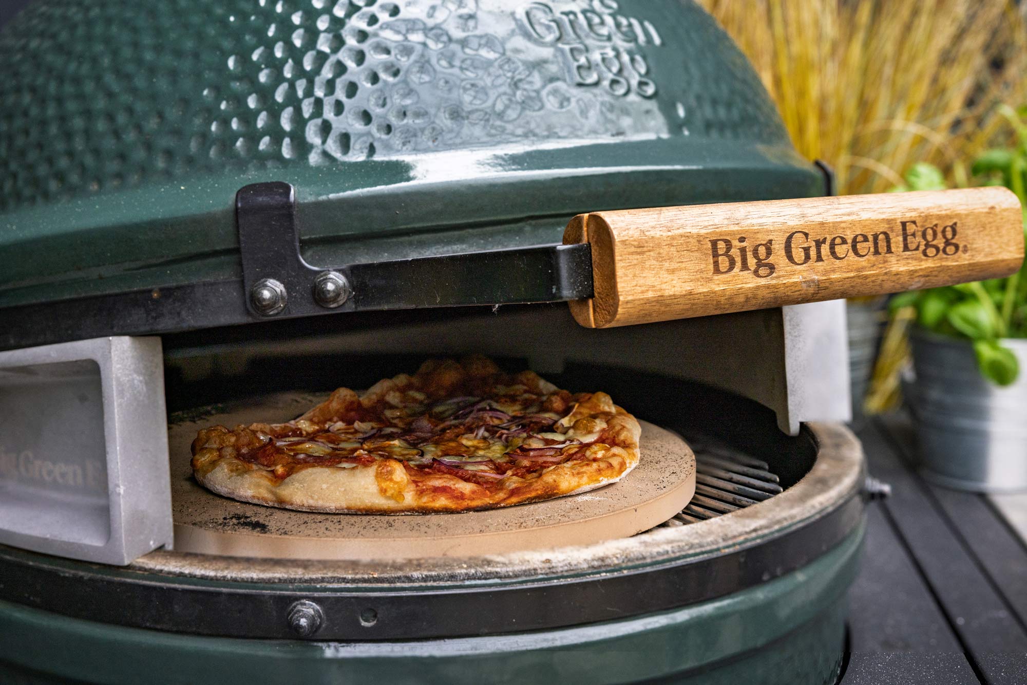 Baking Stone | Cookware | Big Green Egg