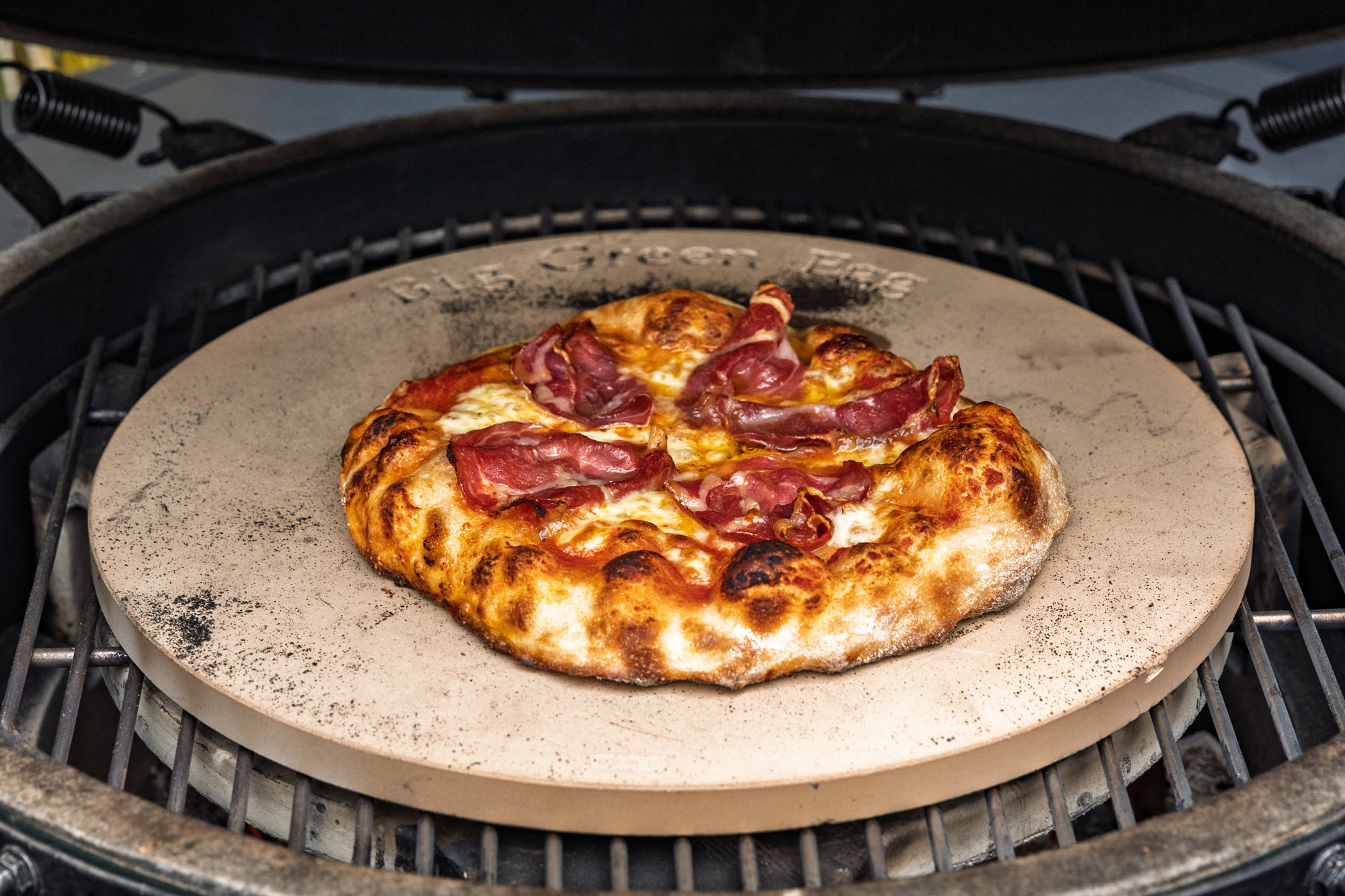 Baking Stone | Cookware | Big Green Egg