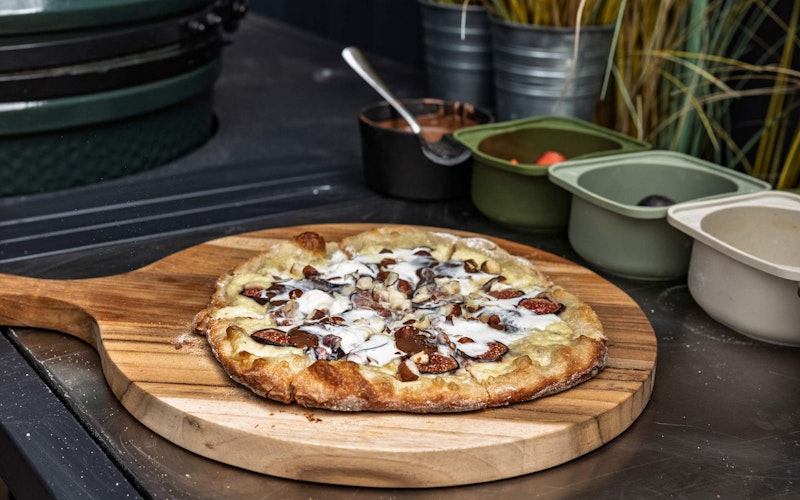TEAK PIZZA SERVING BOARD | Utensils | Big Green Egg