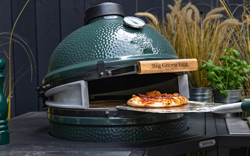 Pizza Wedge | Big Green Egg