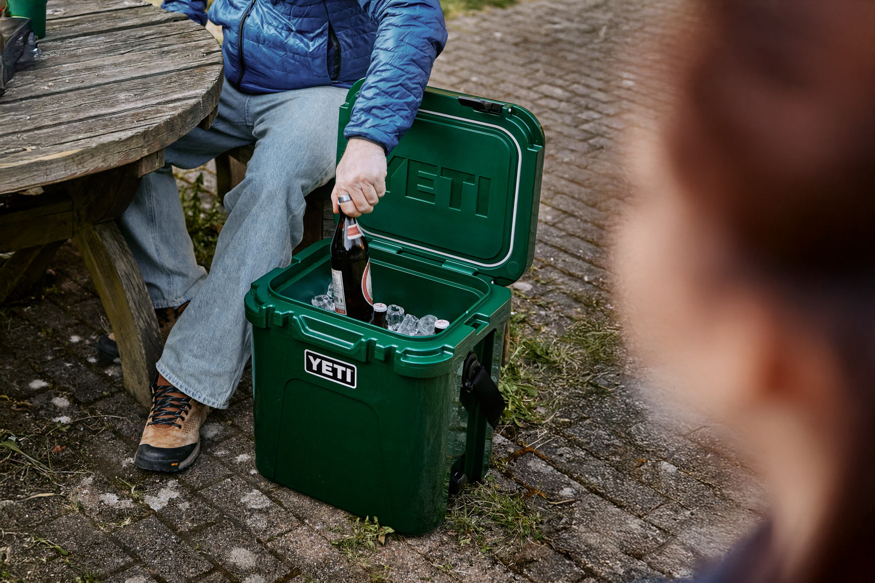 Yeti Roadie Cool Boxes | Big Green Egg | Travel