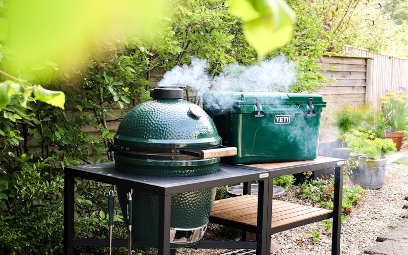 Yeti Roadie Cool Boxes | Tundra 45 Cool Box in Black Forest | Big Green Egg | Travel