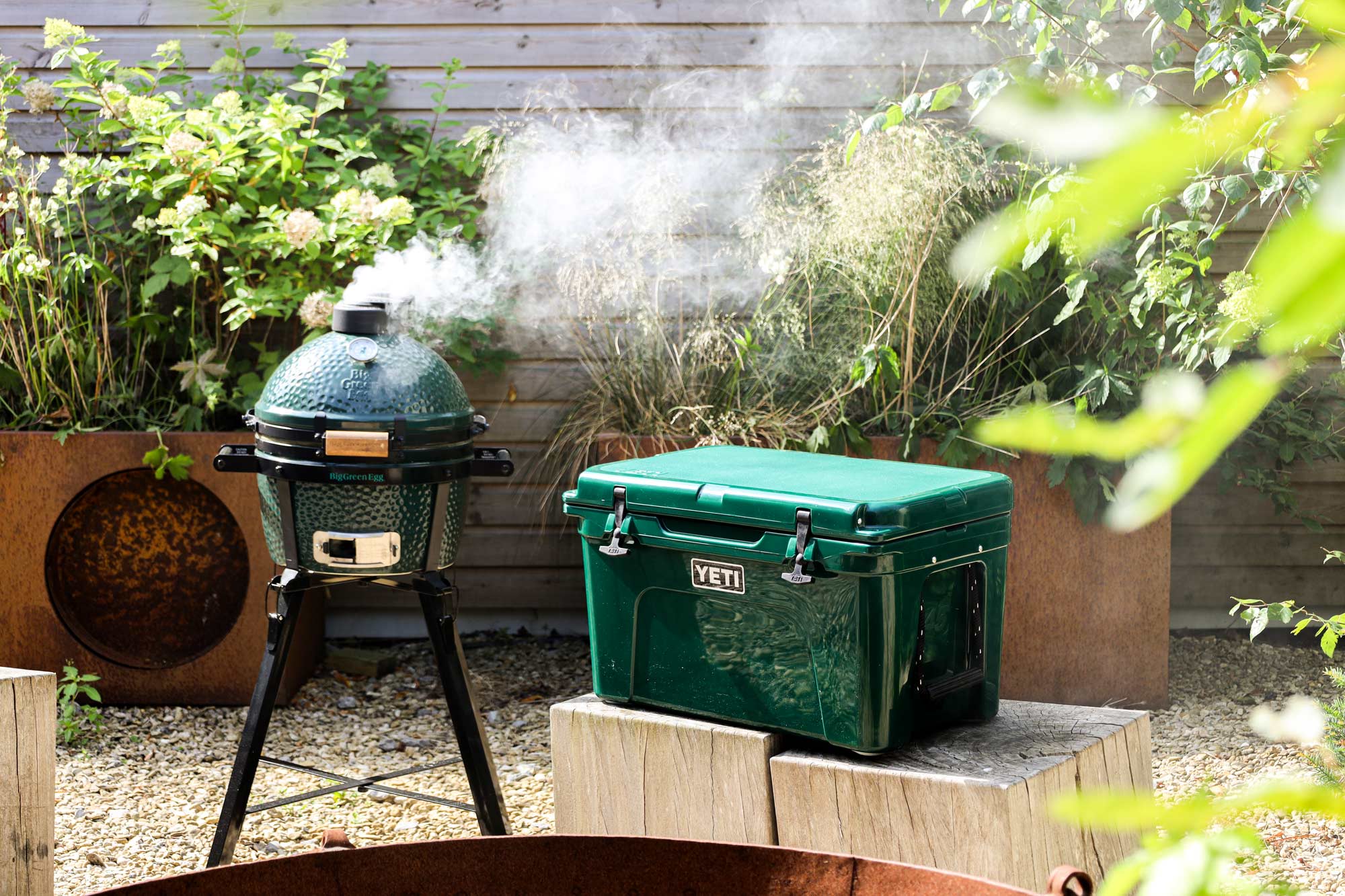 Yeti Roadie Cool Boxes | Tundra 45 Cool Box in Black Forest | Big Green Egg | Travel