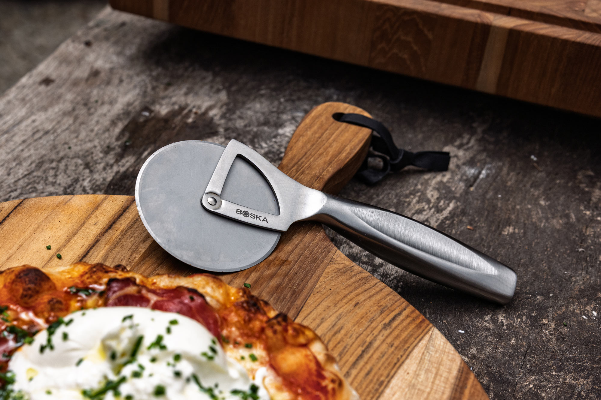 Pizza Wheel by Boska Monaco Plus