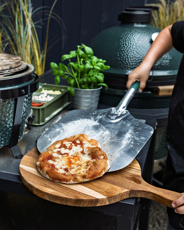 Pizza Peel | Big Green Egg