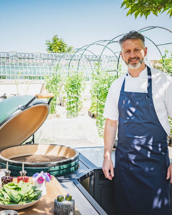 MOOR HALL | Where the EGG is | Big Green Egg