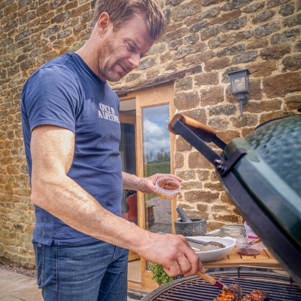 Tom Aikens | Cooking with Kids | Big Green Egg