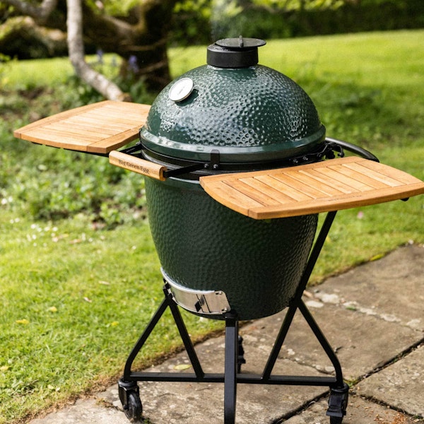 Large Big Green Egg Integgrated nest and shelves