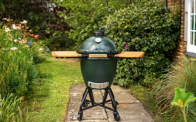 Large Big Green Egg Integgrated nest and shelves