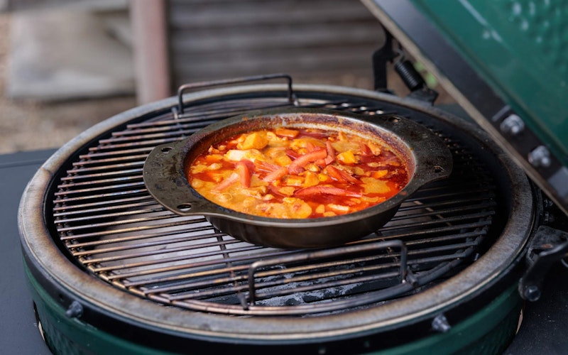 Solidteknics 28cm Nöni Oven to Table Pan | Cookware | Accessories | Big Green Egg