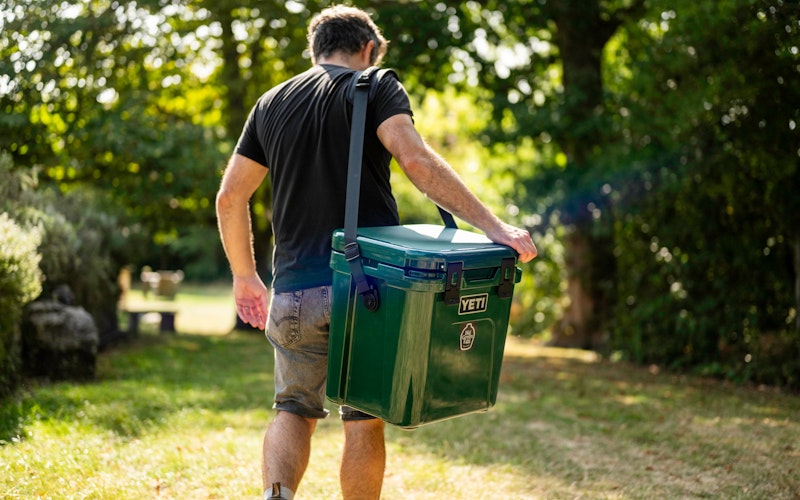 Yeti Roadie Cool Boxes | Roadie 24 Cool Box in Black Forest | Big Green Egg | Travel