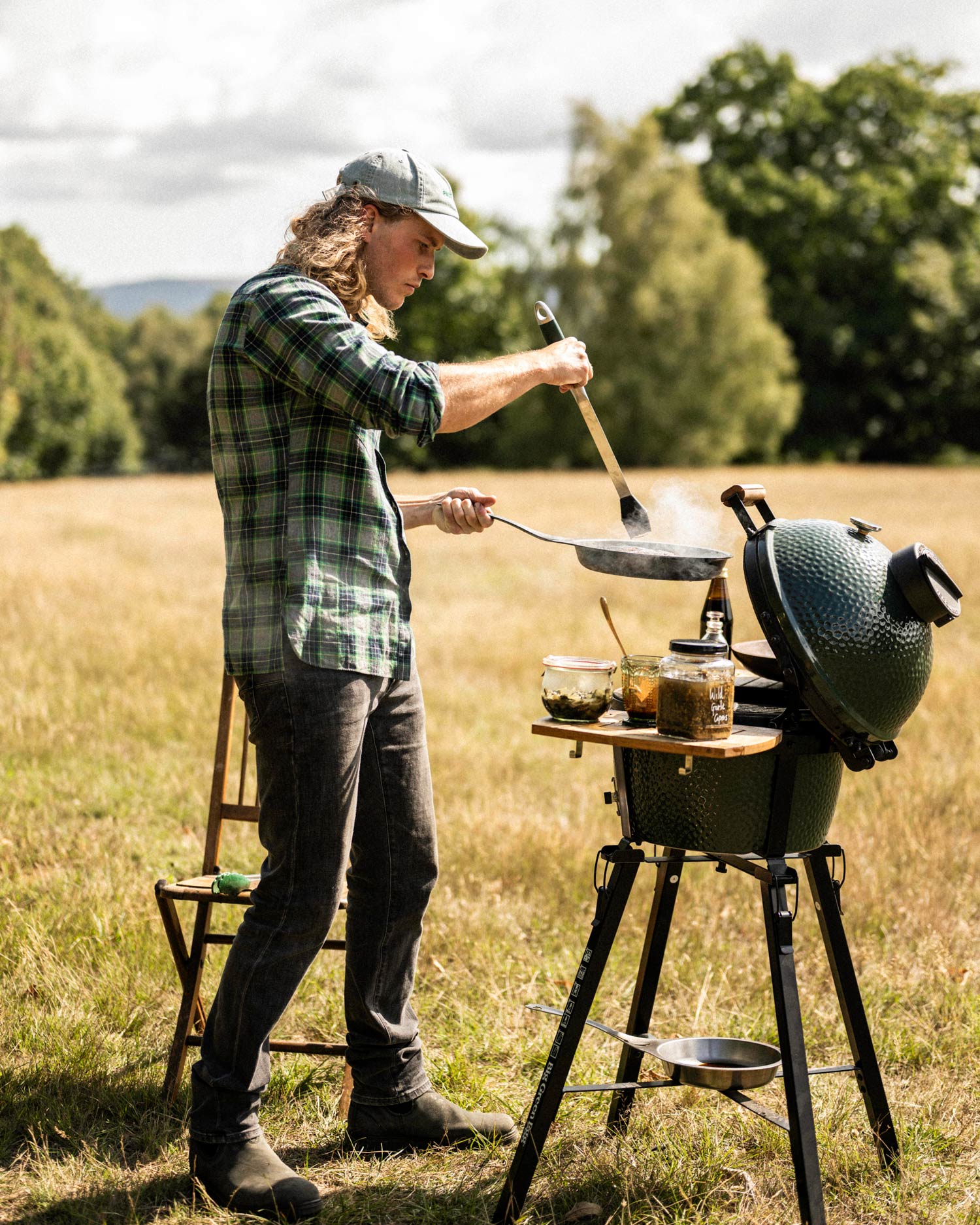 Grilled Lion’s Mane Mushroom with Spiced Honey and Foraged Salad | Pan cooking | Vegetarian | Tait Miller | Cowdray Estate | Big Green Egg