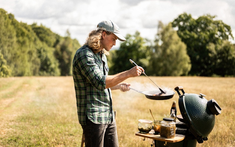 Grilled Lion’s Mane Mushroom with Spiced Honey and Foraged Salad | Pan cooking | Vegetarian | Tait Miller | Cowdray Estate | Big Green Egg