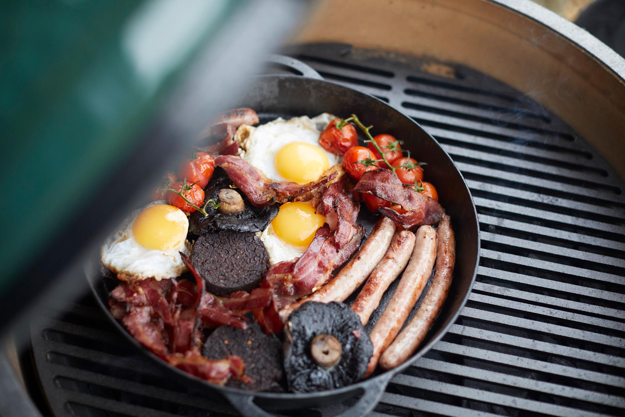 Skillet | Pan cooking | Big Green Egg