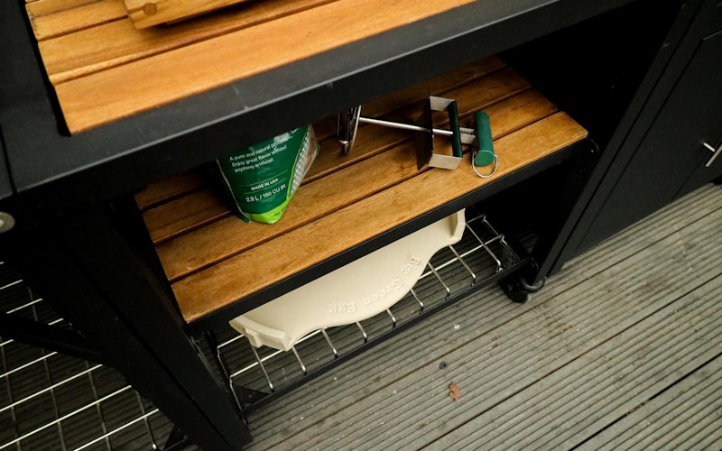 Inline Modular Nest Kitchen | Ceramic Charcoal BBQs | Big Green Egg