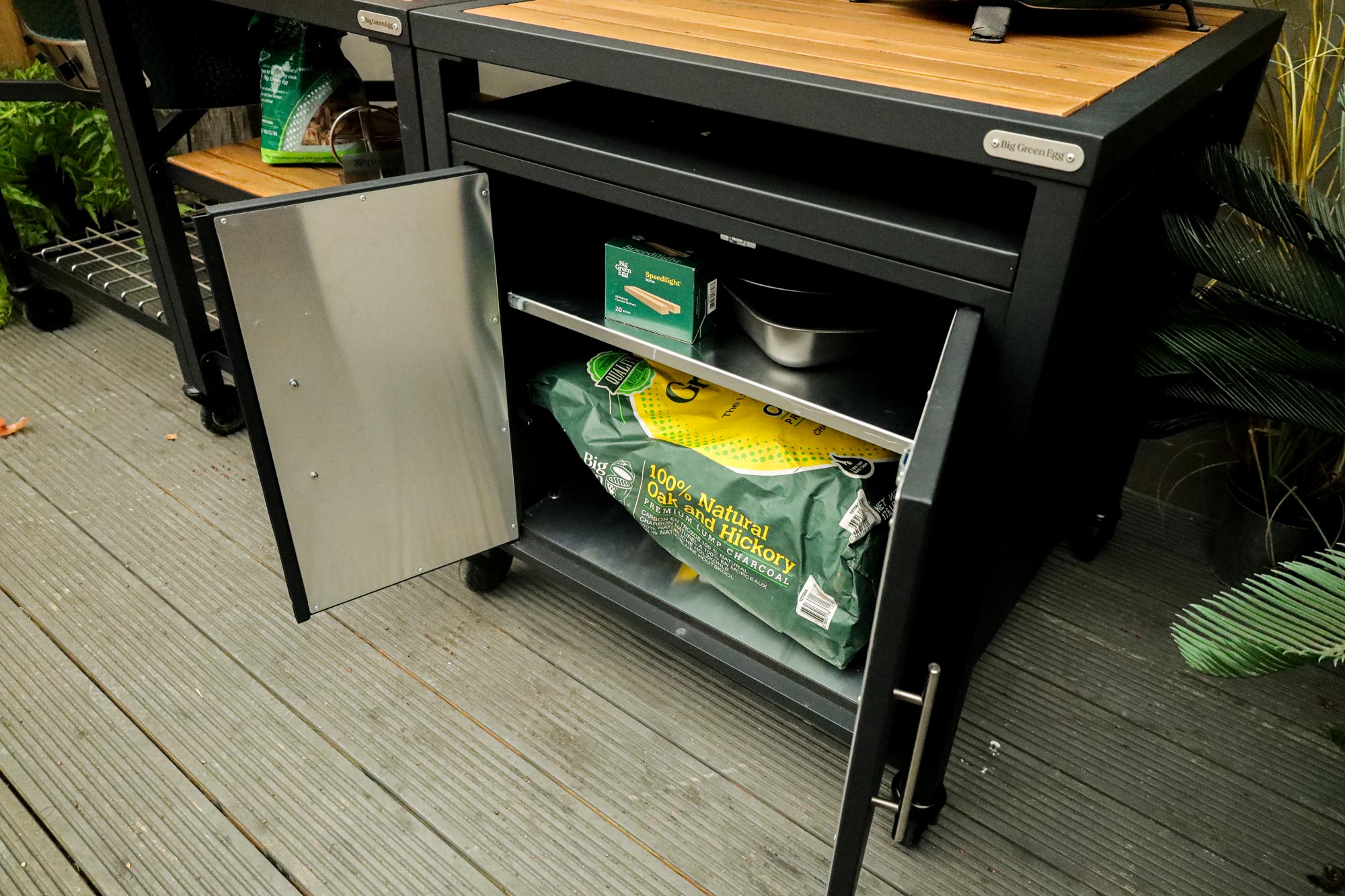 Inline Modular Nest Kitchen | Ceramic Charcoal BBQs | Big Green Egg