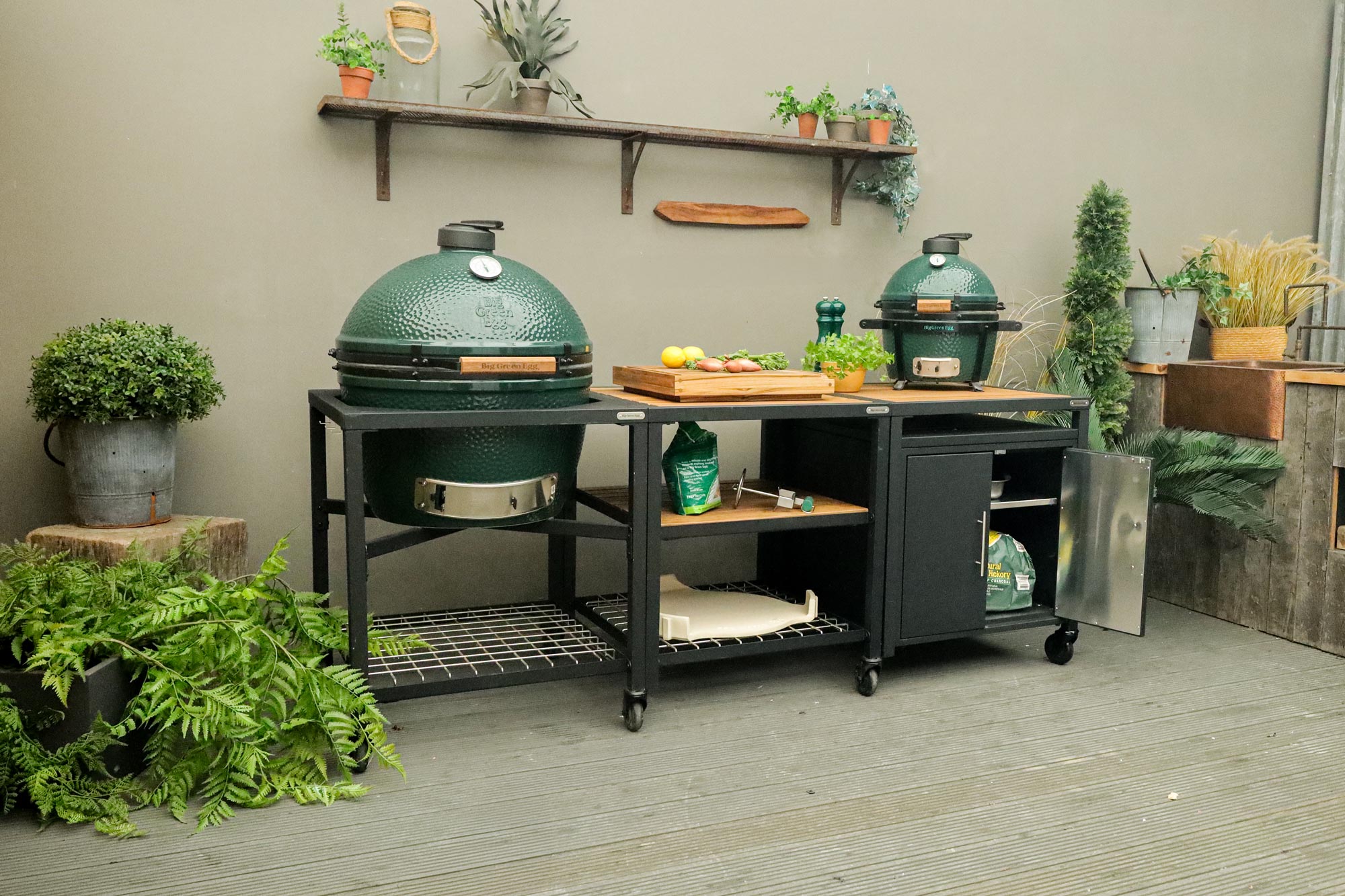 Inline Modular Nest Kitchen | Ceramic Charcoal BBQs | Big Green Egg