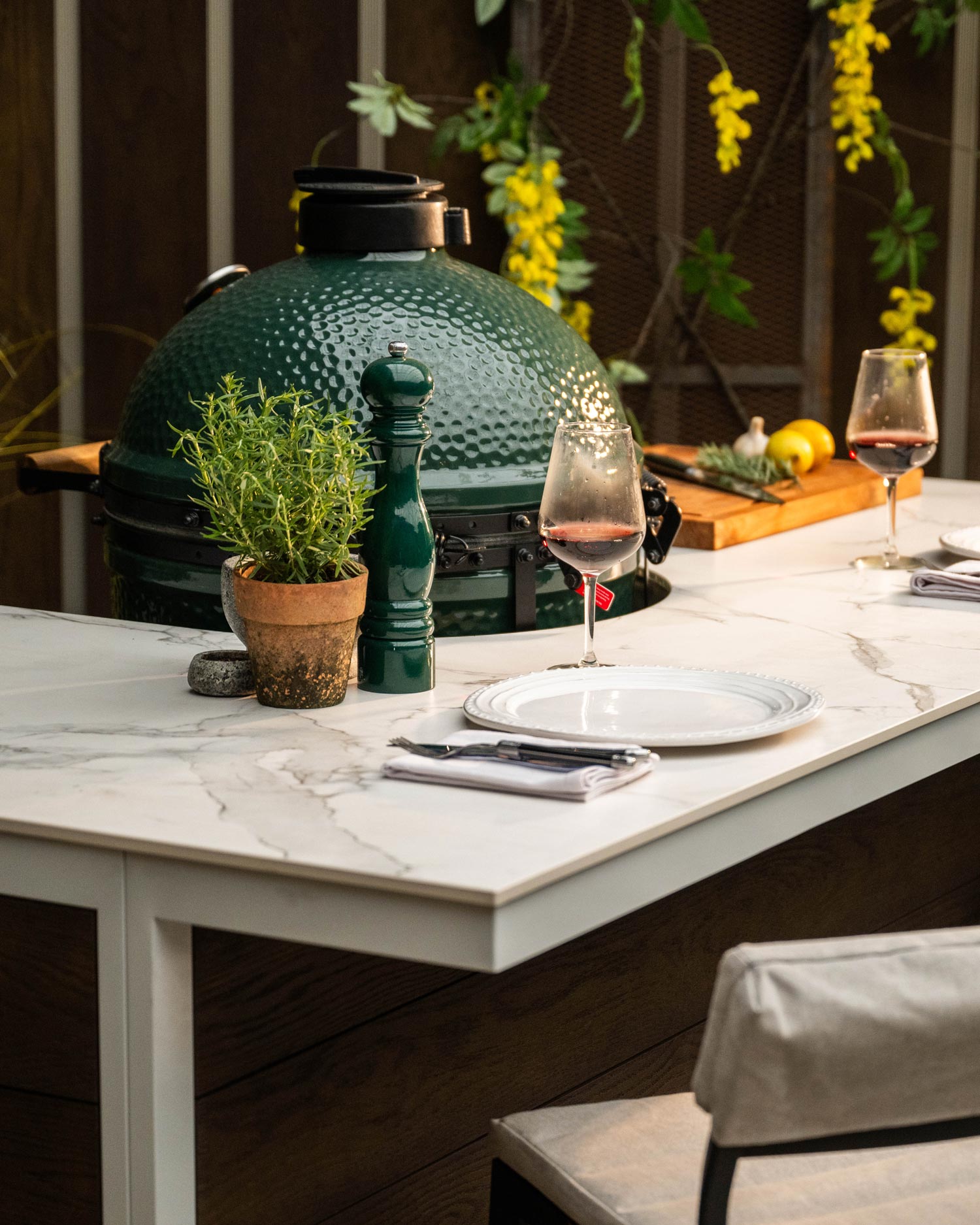 Outdoor Kitchen | Bases | Big Green Egg
