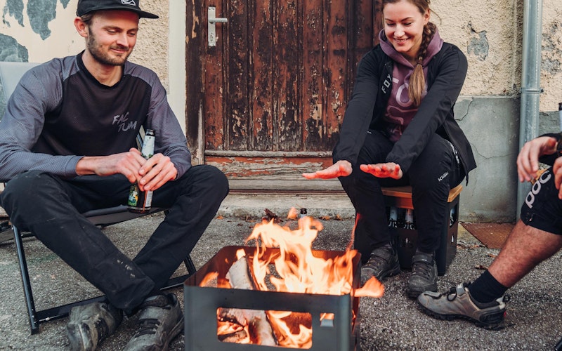 Höfats Beer Box Fire Basket | Heating and Living | Big Green Egg