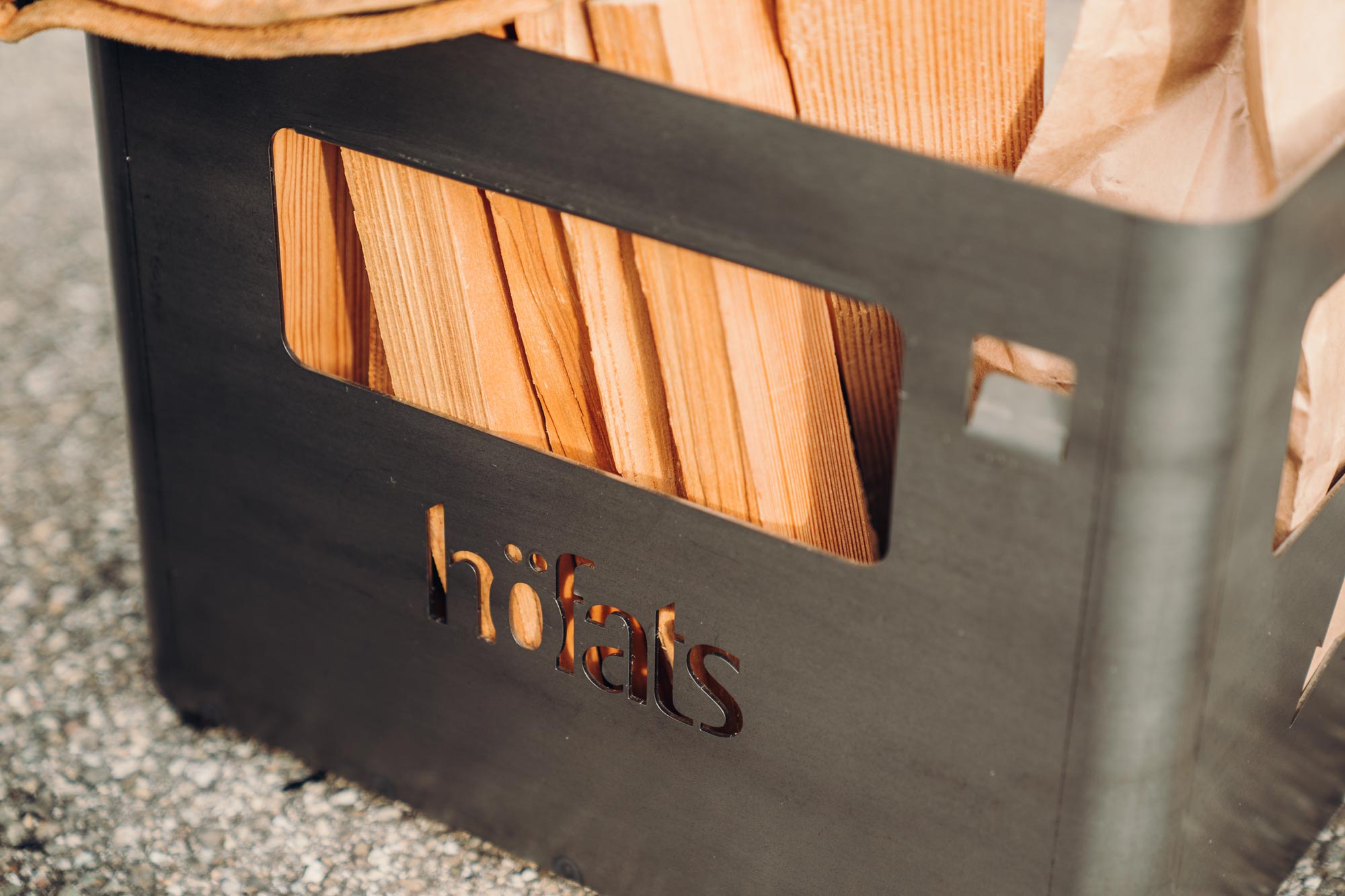 Höfats Beer Box Fire Basket | Heating and Living | Big Green Egg