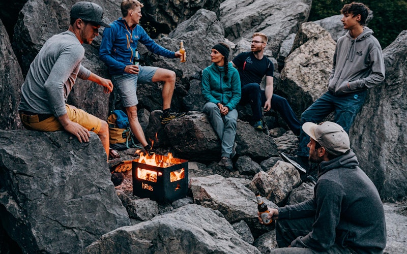 Höfats Beer Box Fire Basket | Heating and Living | Big Green Egg