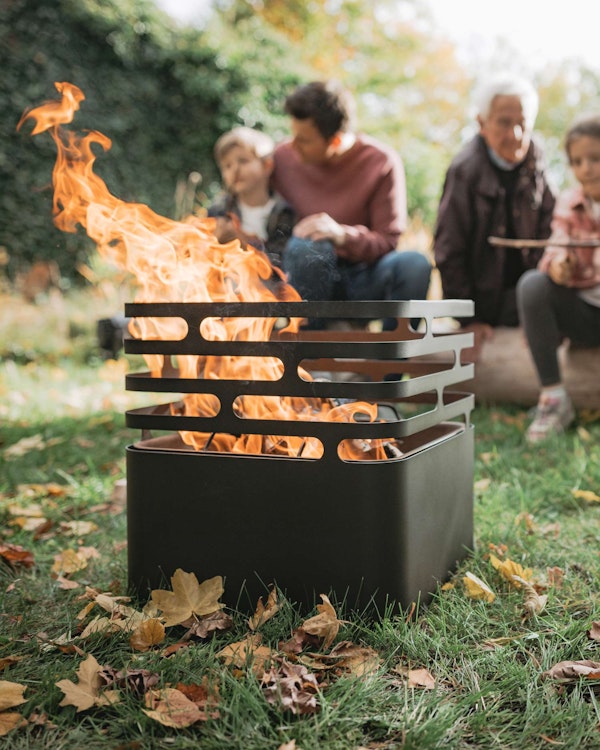 Höfats Crate Fire Basket | Heating and Living | Big Green Egg