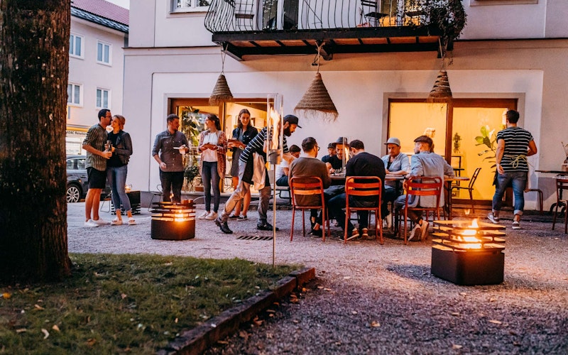 Höfats Crate Fire Basket | Heating and Living | Big Green Egg