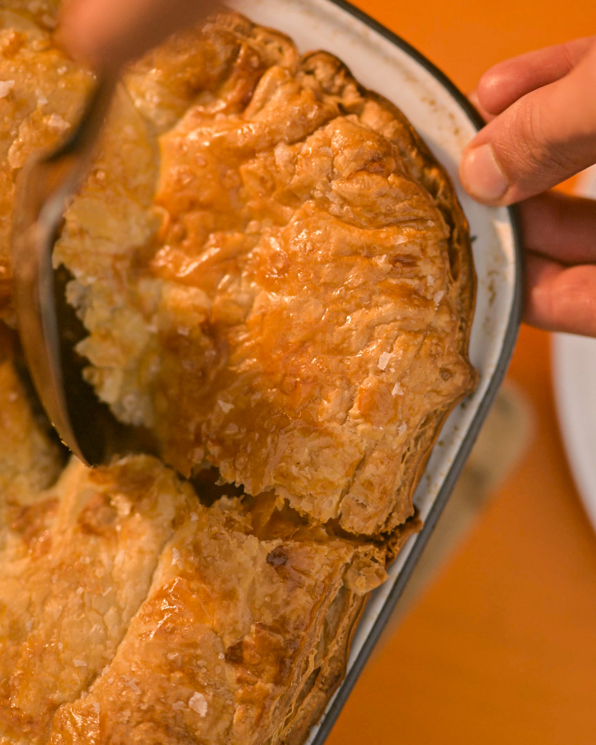 Falcon Enamelware X Big Green Egg Oven To Table Pie Dish X Willy's Pies