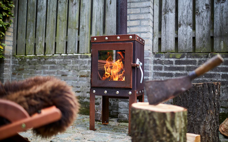 RB73 Piquia Outdoor Fireplace | Outdoor Heating | Big Green Egg