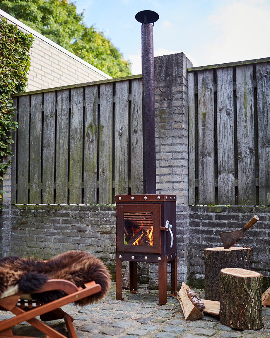 RB73  Piquia Outdoor Fireplace | Outdoor Heating | Big Green Egg