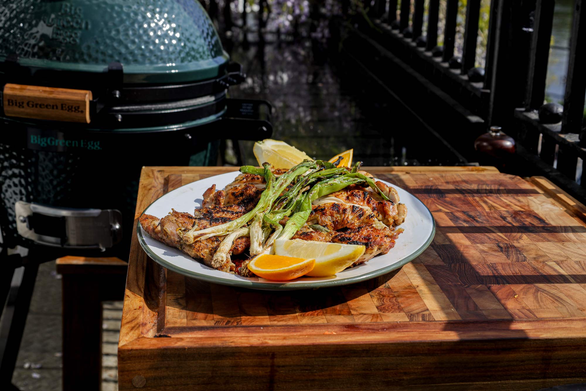 BIG GREEN EGG X PROVENANCE VILLAGE BUTCHER MEAT BOX