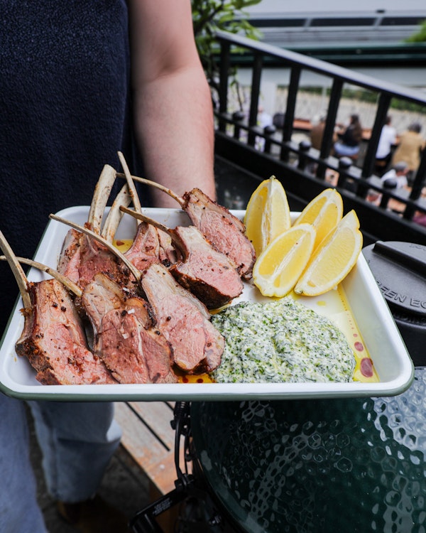 BIG GREEN EGG X PROVENANCE VILLAGE BUTCHER MEAT BOX