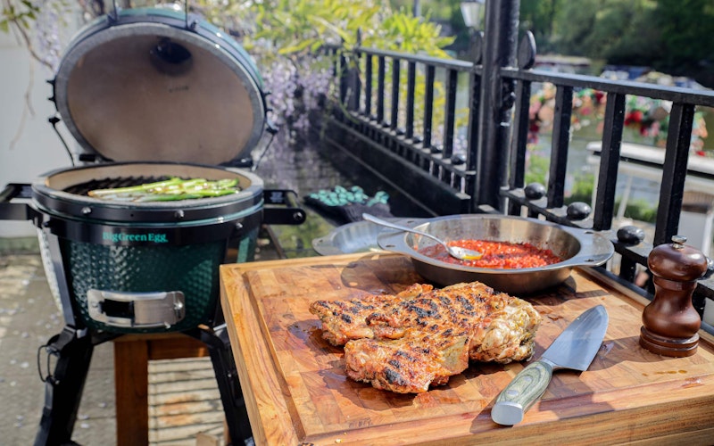 BIG GREEN EGG X PROVENANCE VILLAGE BUTCHER MEAT BOX