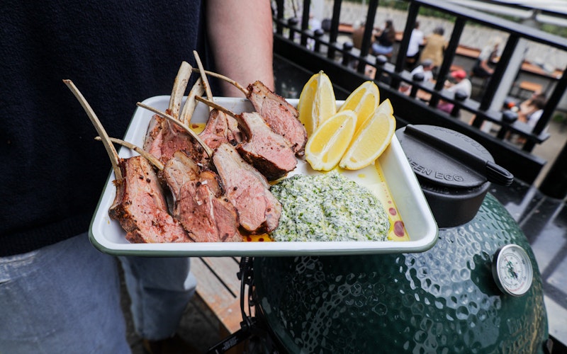 BIG GREEN EGG X PROVENANCE VILLAGE BUTCHER MEAT BOX
