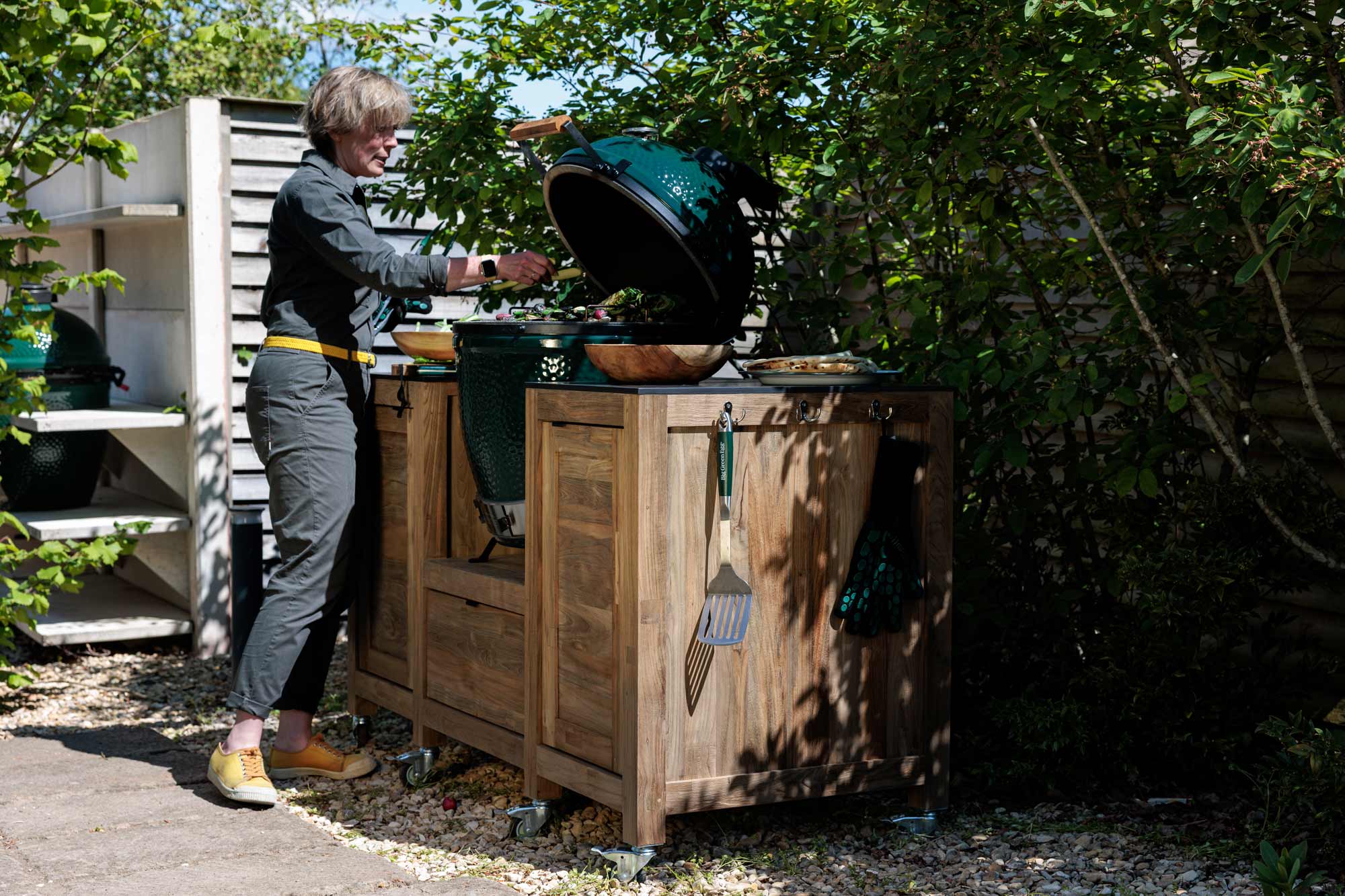Teak Kitchen Island | Bases | Big Green Egg