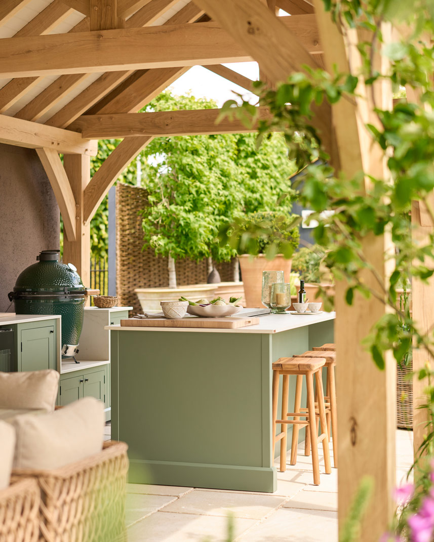 Neptune | Chelsea Flower Show | Big Green Egg