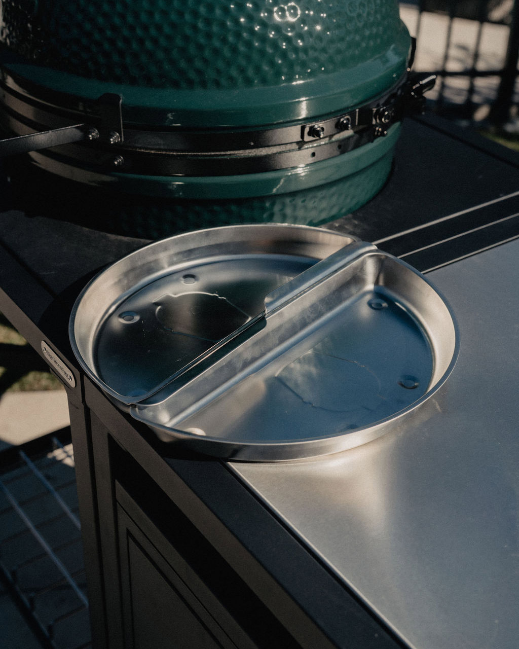 Durable Drip Tray Kit | Accessories | Cookware | Big Green Egg
