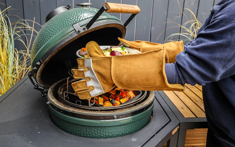 Hell Hands | Utensils | Accessories | Big Green Egg