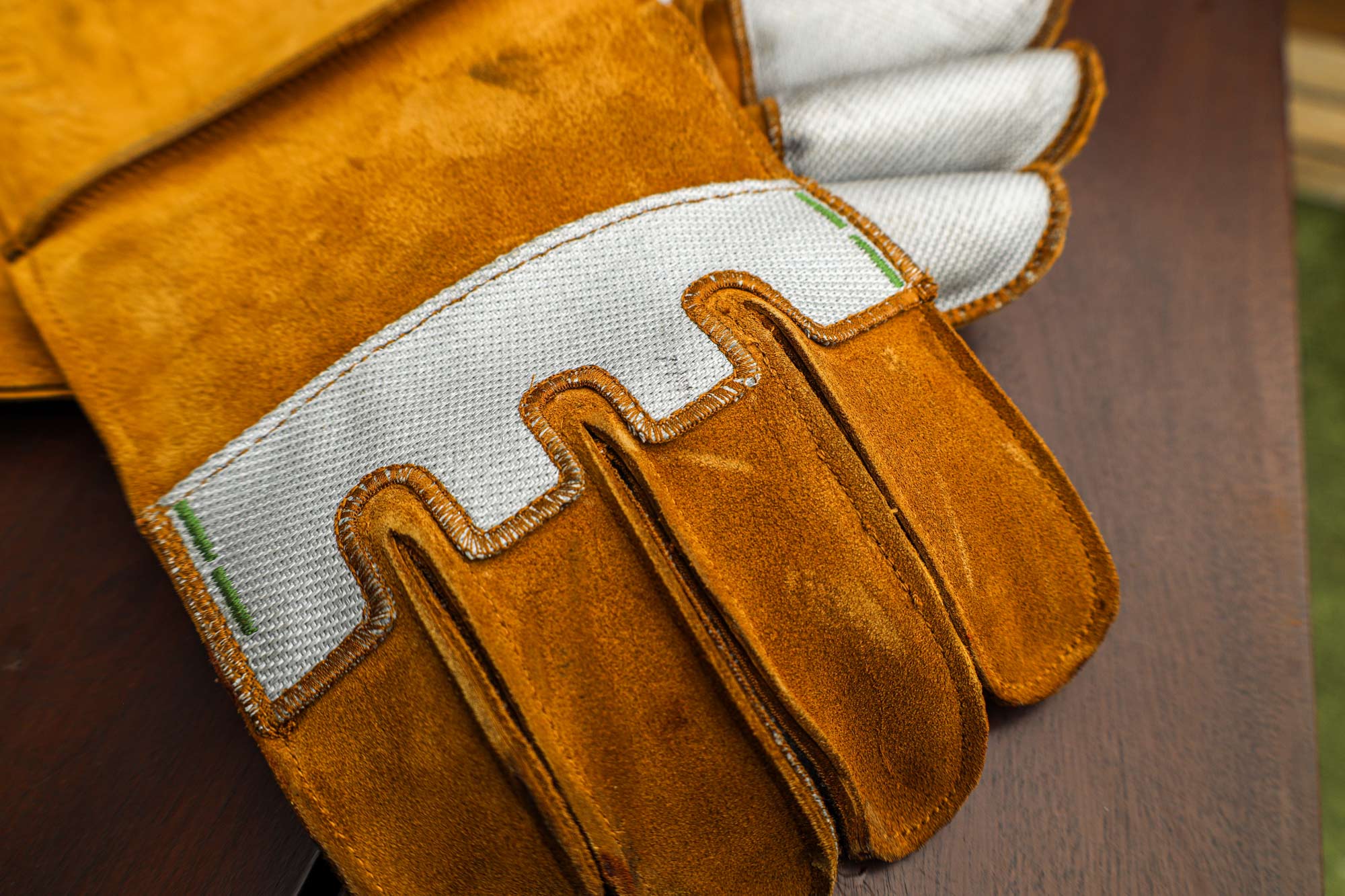 Hell Hands | Utensils | Accessories | Big Green Egg