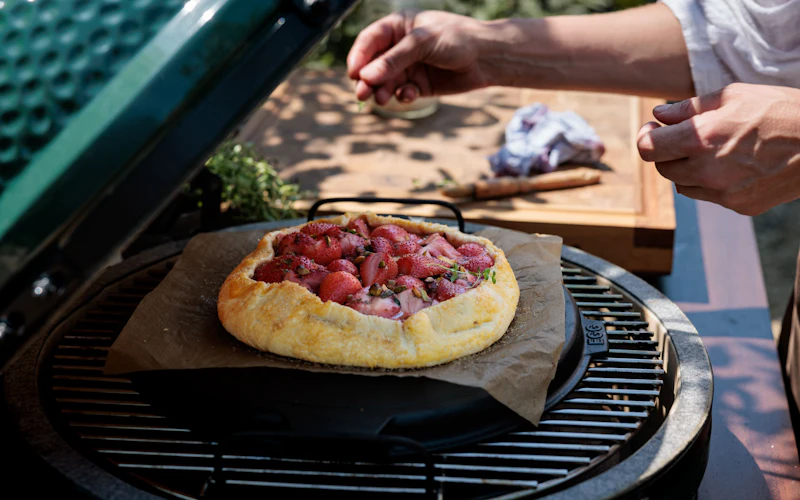 CHARRED STRAWBERRY, PISTACHIO & THYME GALETTE | sweet recipes | Big Green Egg