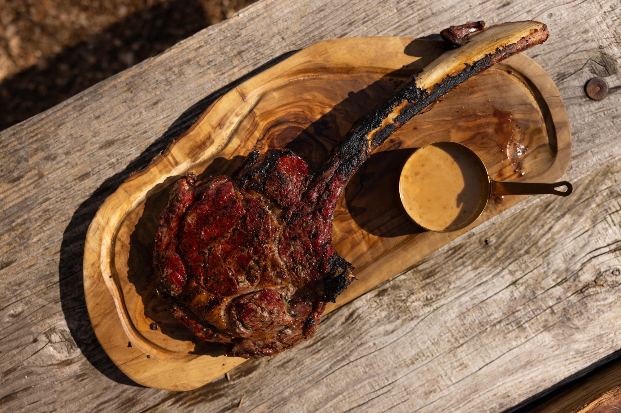 Tomahawk Steak with Peppercorn Sauce